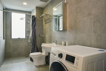 usj one subang jaya by widebed