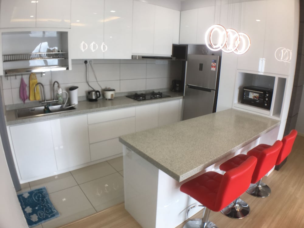 usj one subang jaya by widebed