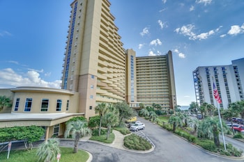 pelican beach resort by panhandle getaways