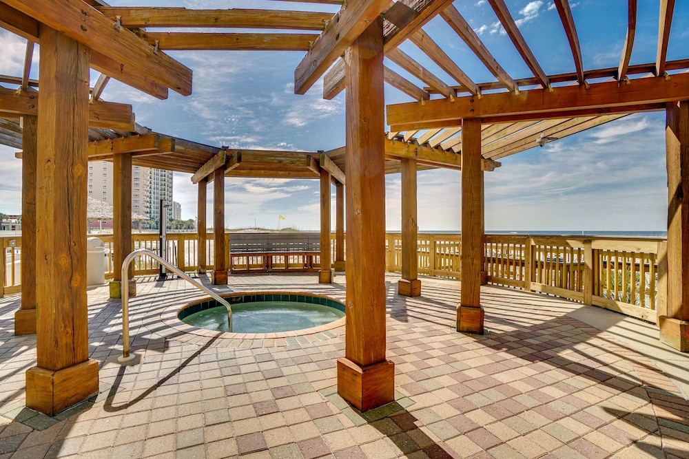 pelican beach resort by panhandle getaways