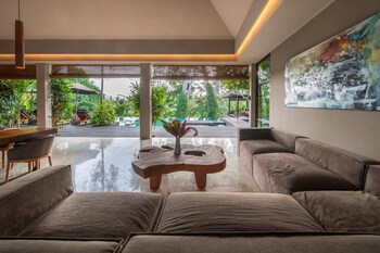 villa oia ubud