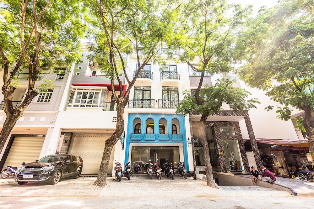 ngan ha apartment 2