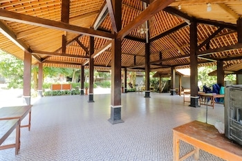 omah rohadi syariah by ndalem beong