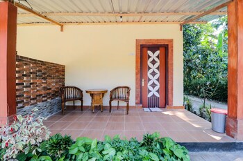 omah rohadi syariah by ndalem beong