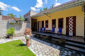 omah rohadi syariah by ndalem beong