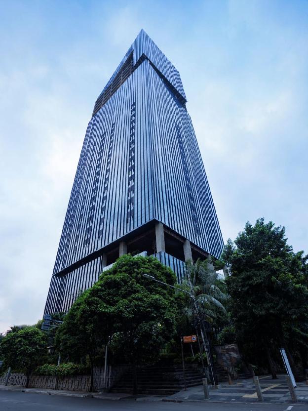 the orient jakarta a royal hideaway hotel