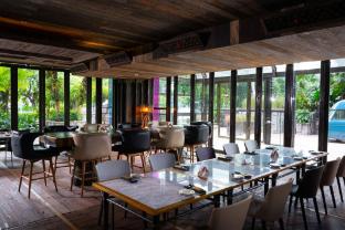 the orient jakarta a royal hideaway hotel