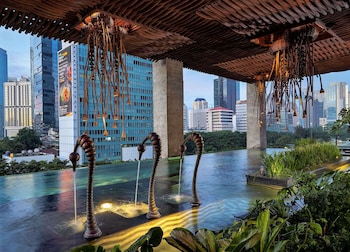 the orient jakarta a royal hideaway hotel