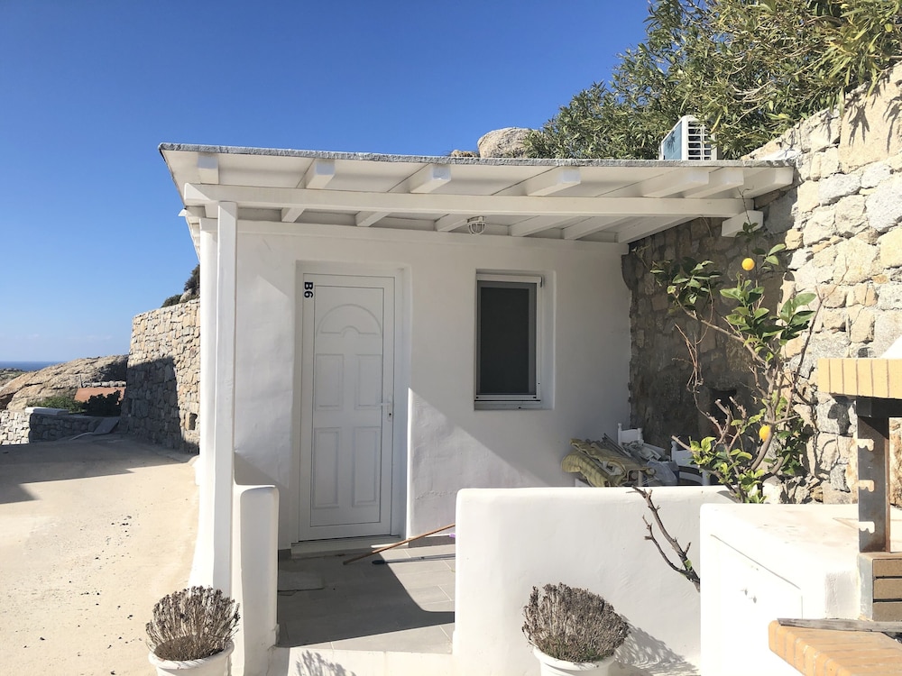 overview mykonos apartments