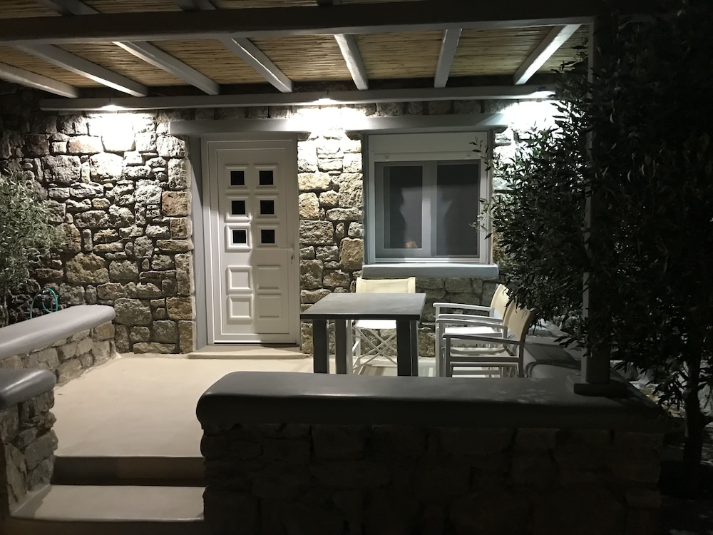 overview mykonos apartments