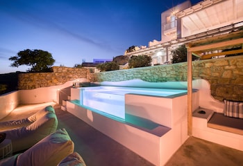overview mykonos apartments