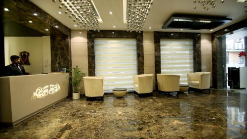 the prime balaji deluxe new delhi railway station