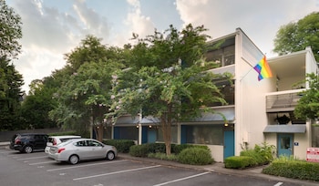 studios on 25th by bca furnished apts