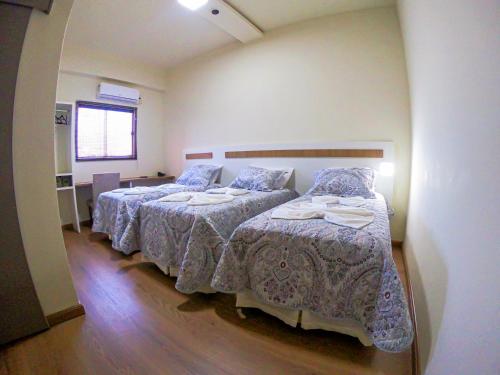 hotel lago araras