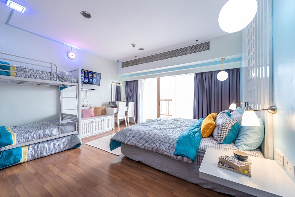 exclusive sunway resort suite by albert