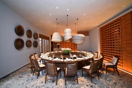 dongfengyun hotel mile mgallery