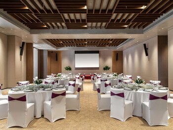 dongfengyun hotel mile mgallery