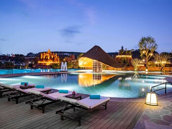 dongfengyun hotel mile mgallery