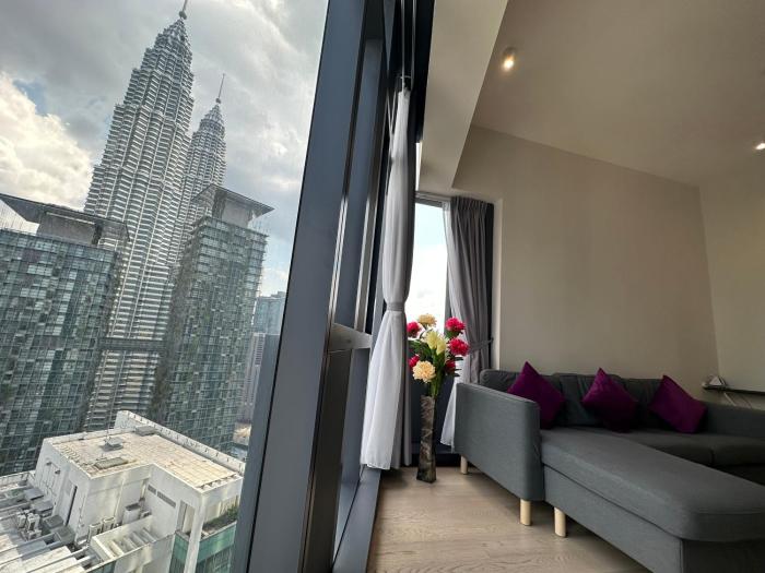 star suites klcc