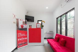 reddoorz plus near trans studio cibubur 2