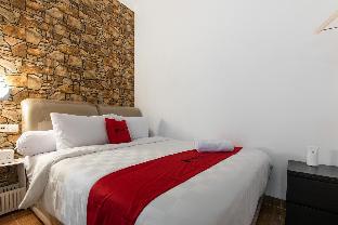 reddoorz plus near trans studio cibubur 2