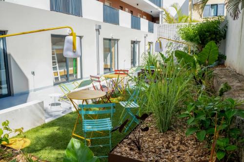 hotel le terre sainte