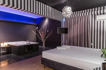 ruby rooms kifisia