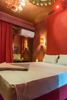 ruby rooms kifisia