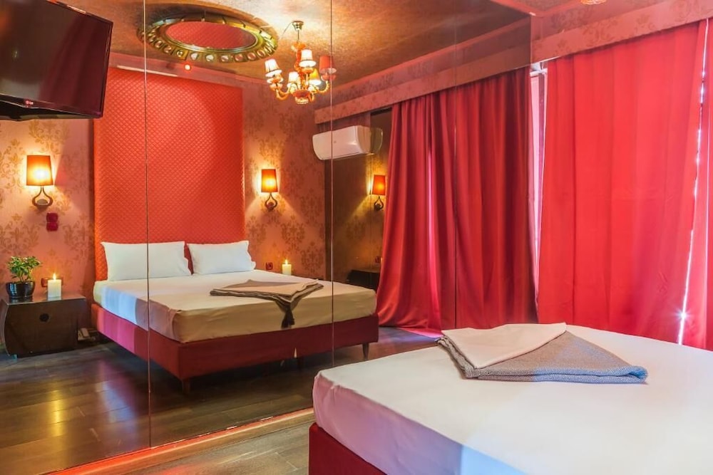 ruby rooms kifisia