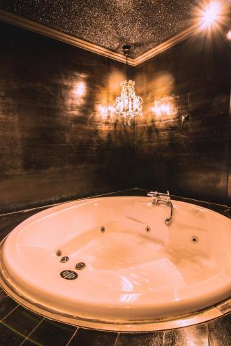 ruby rooms kifisia