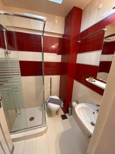 ruby rooms kifisia