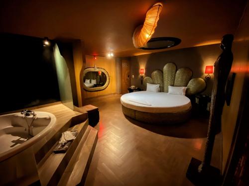 ruby rooms kifisia