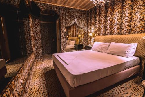 ruby rooms kifisia