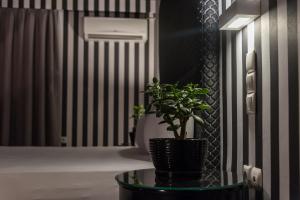 ruby rooms kifisia
