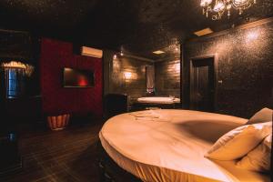 ruby rooms kifisia