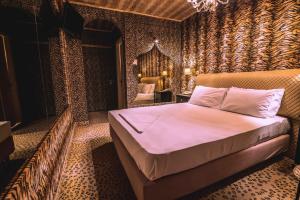 ruby rooms kifisia