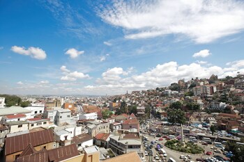 radisson hotel antananarivo waterfront