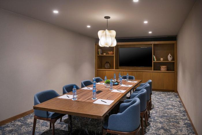 hilton garden inn cancun airport