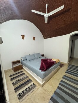 king nubian guest house