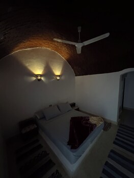 king nubian guest house