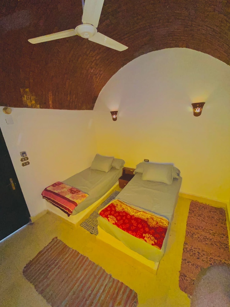 king nubian guest house