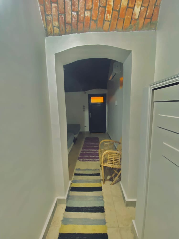 king nubian guest house