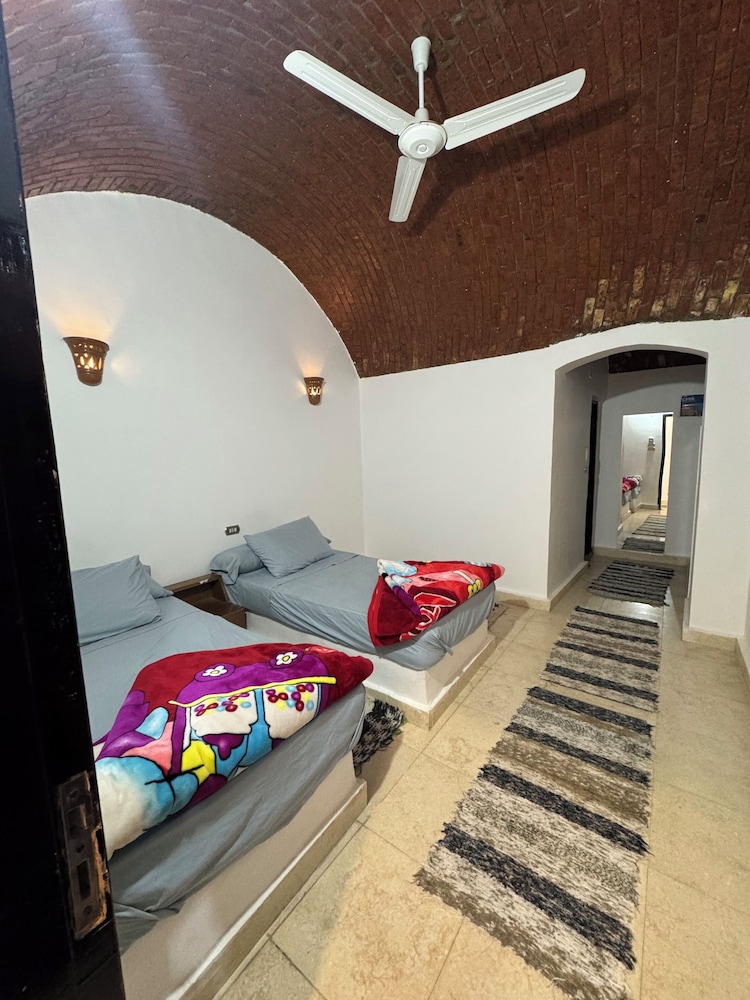 king nubian guest house