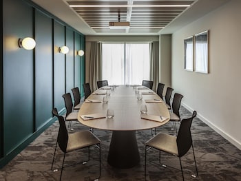 novotel cambridge north