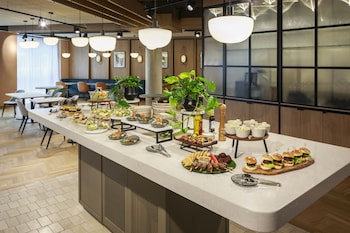 novotel cambridge north