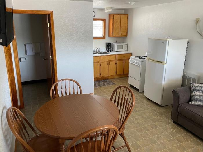 rockwood resort motel