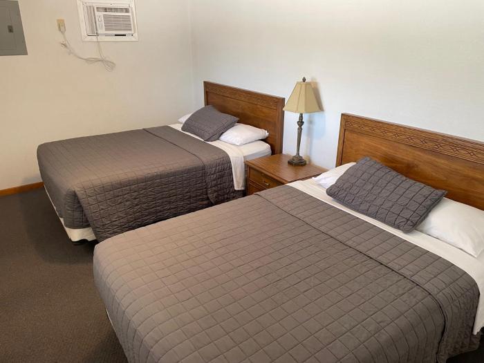 rockwood resort motel