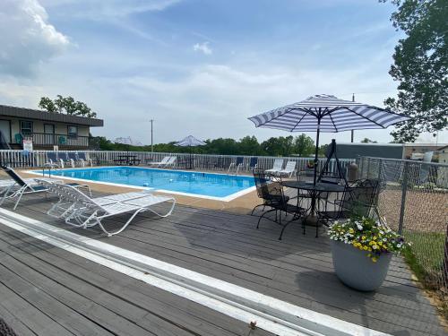 rockwood resort motel