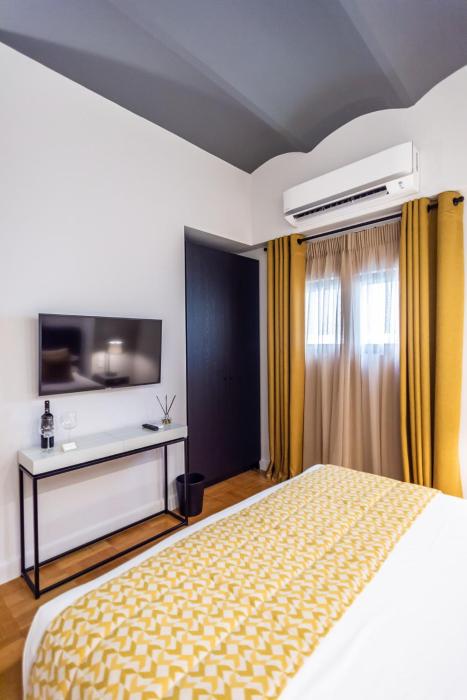 33 solonos suites