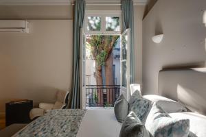 33 solonos suites